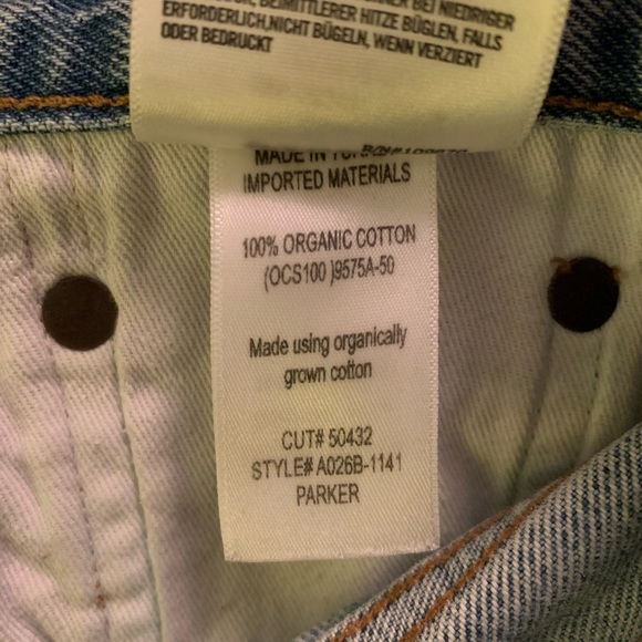 AGOLDE Parker Cutoff Organic Cotton Denim Shorts (Riptide) - Picture 5 of 5